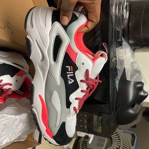 Can’t fit anymore worn 1 time